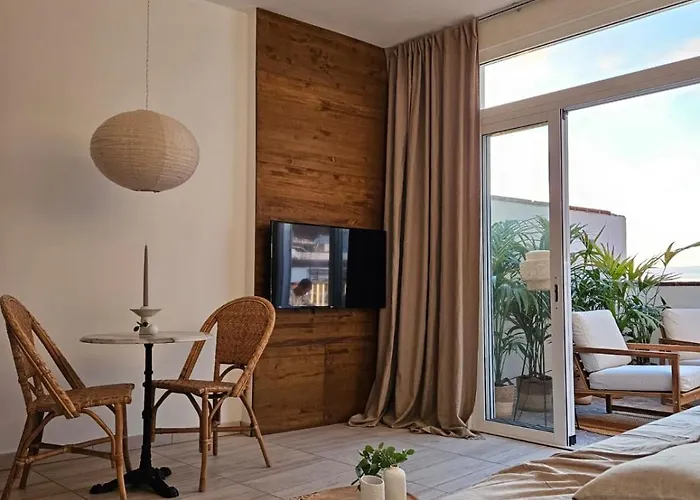 Sunset Oasis Of Gigantes