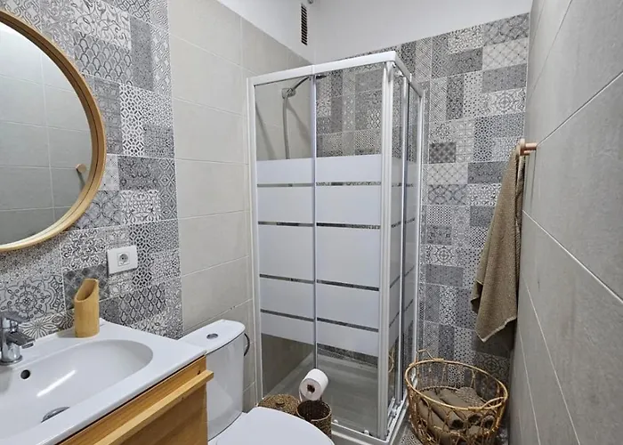 Sunset Oasis Of Gigantes * 圣地亚哥港