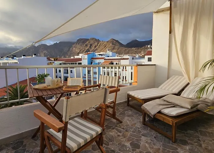 Sunset Oasis Of Gigantes * Puerto de Santiago (Tenerife)